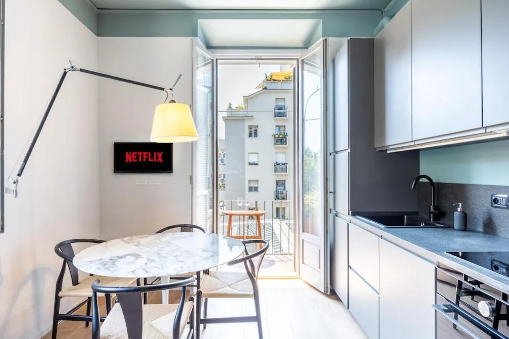 City Life-Duomo, Design Apartment With Terrace Милан 0*,